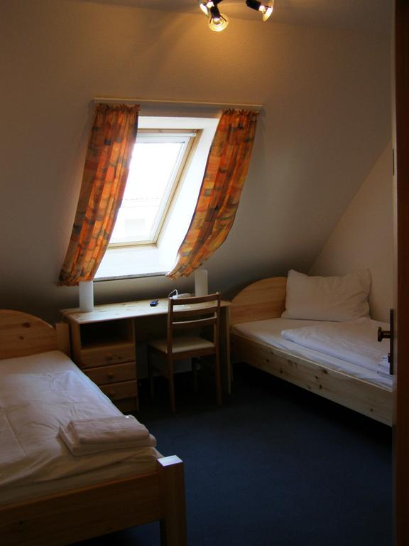 Hotel Alt Vinnhorst Hannover Ruang foto